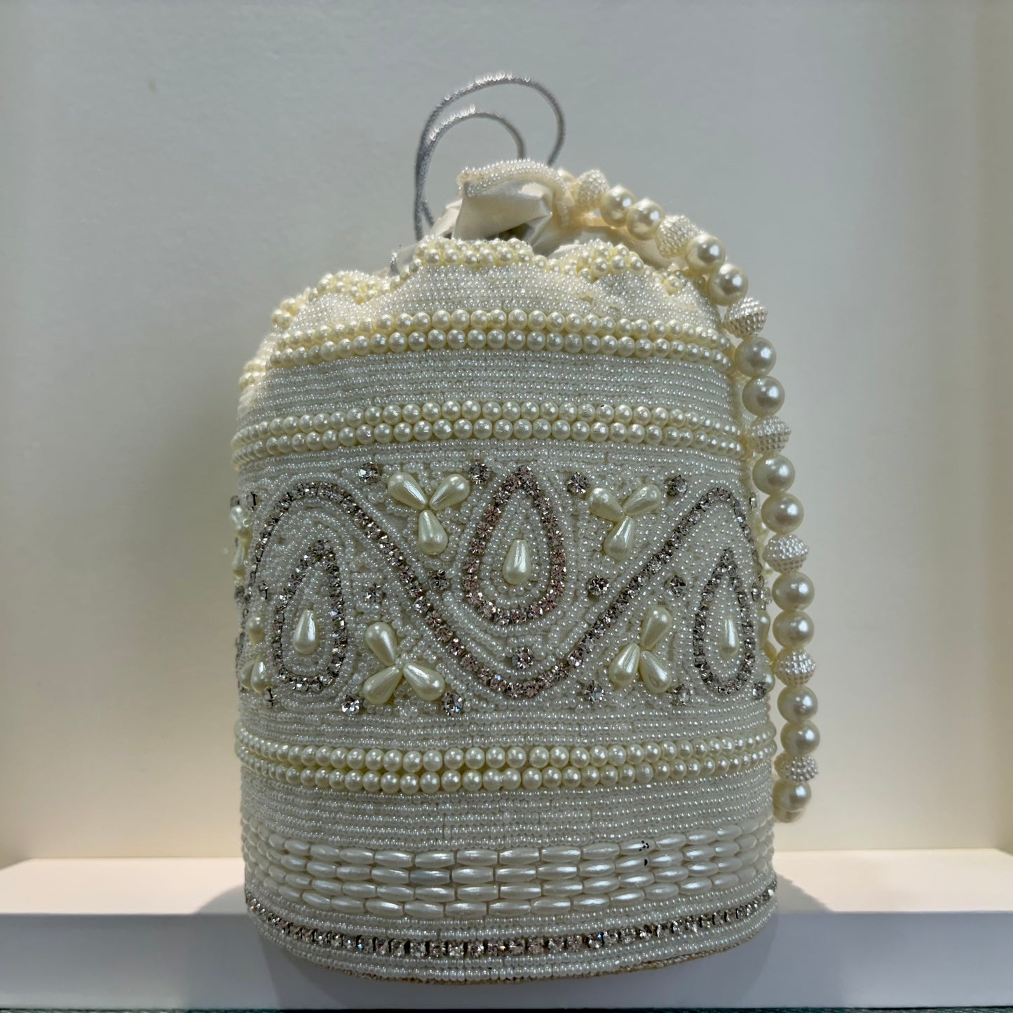 Ankita Bucket Potli - White