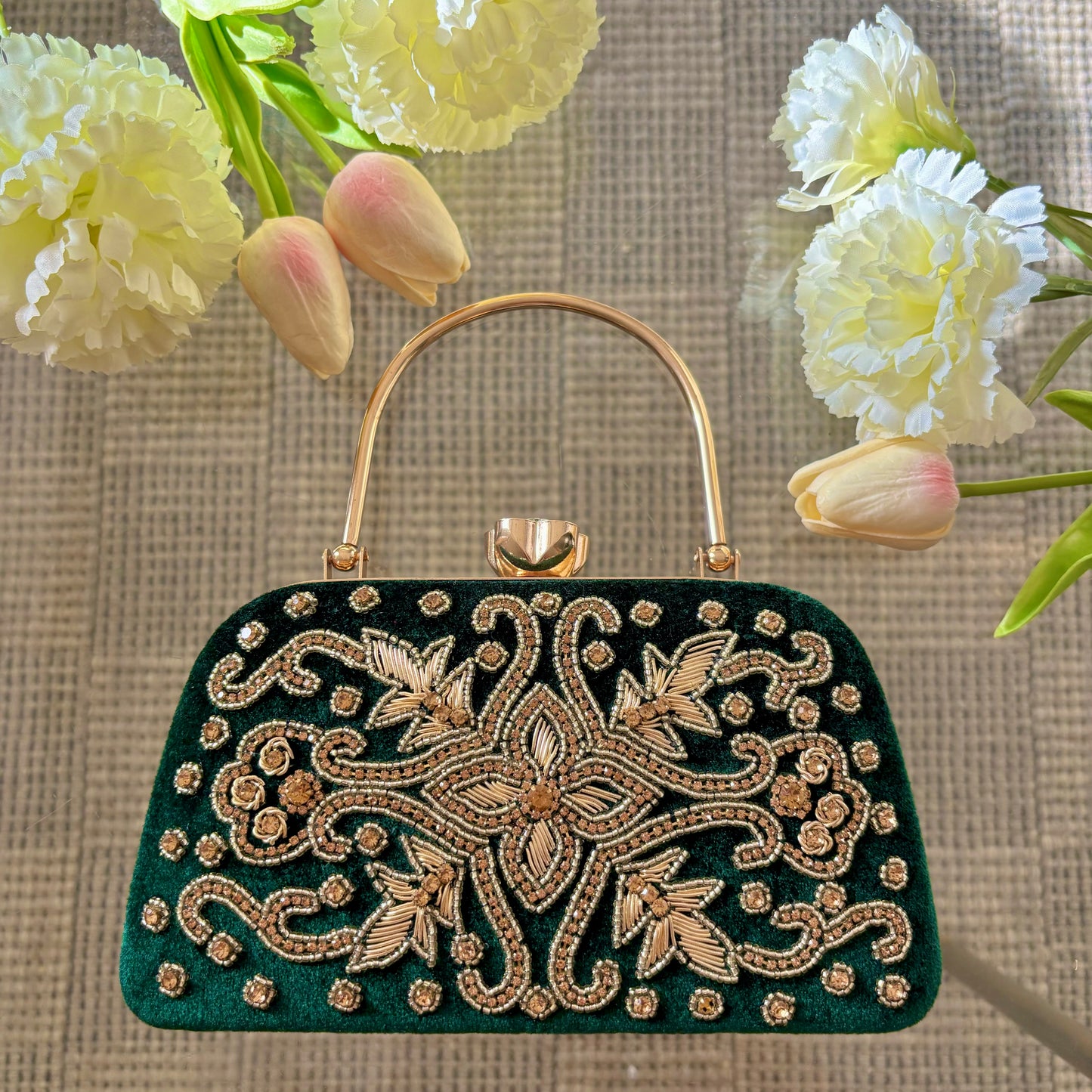 Kavita Motif Handle Clutch - Green