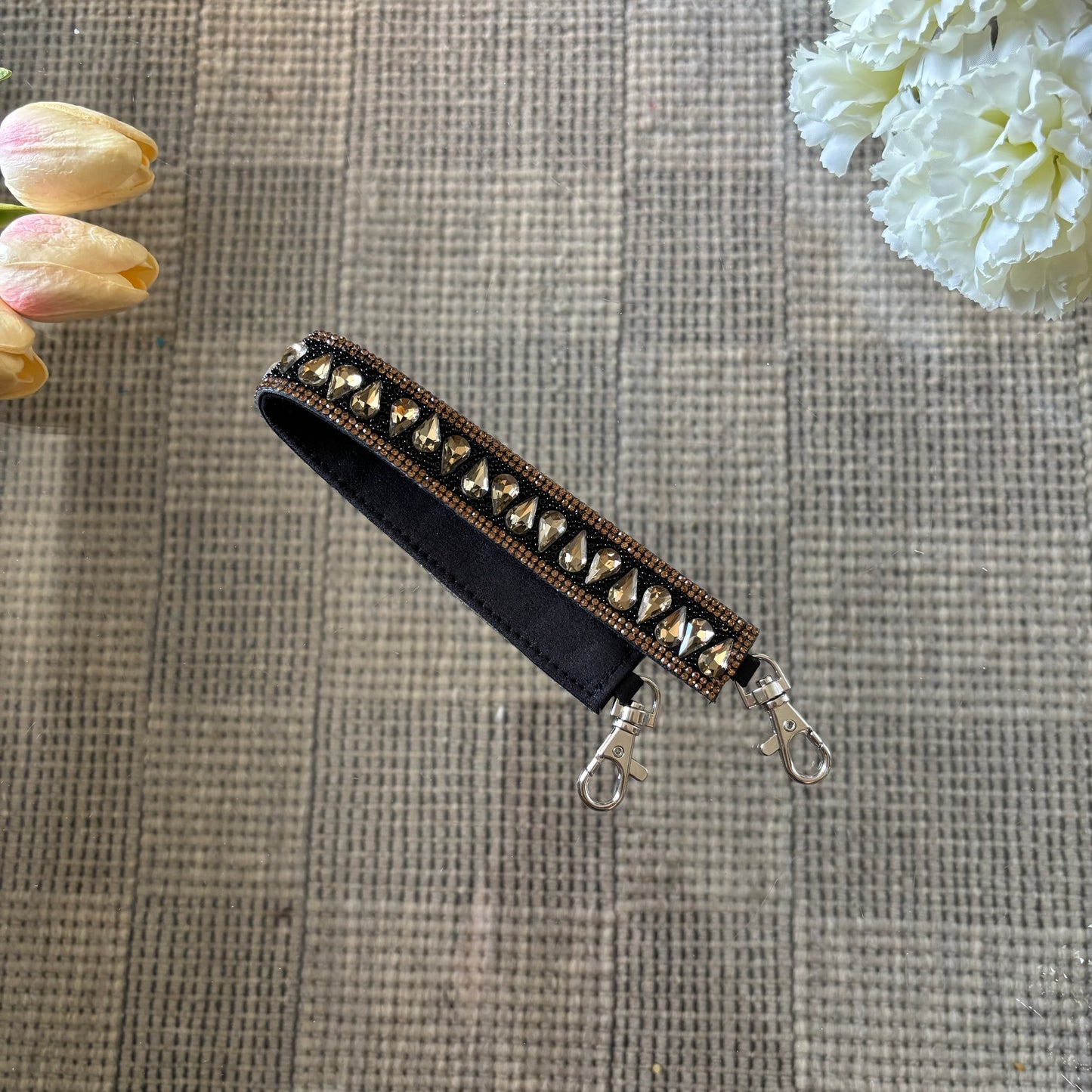 Kiara Embellished Clutch - Black